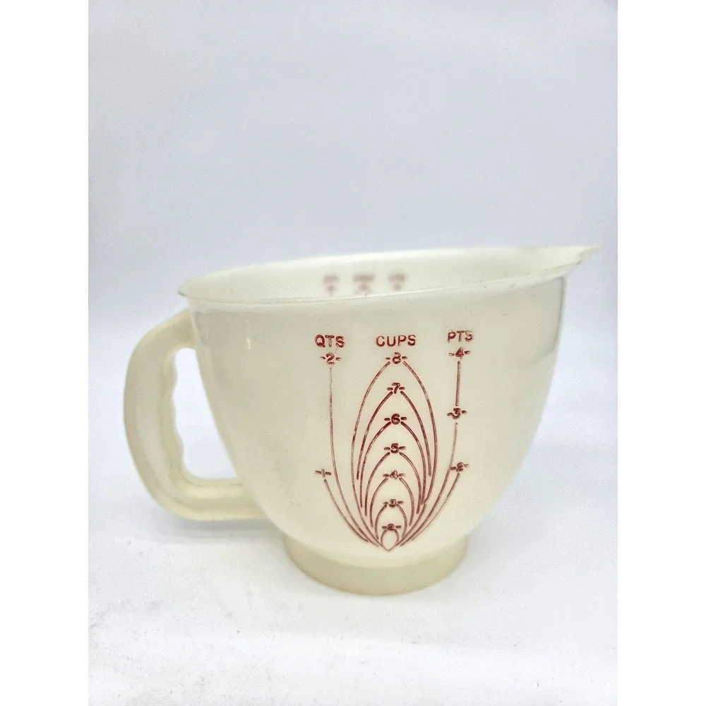 Vintage Tupperware Mix N Store 8 Cup 2 Quart Measuring Batter Bowl No Lid USA
